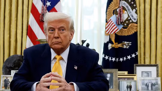 Ông Trump phát “tối hậu thư” đanh thép, đe dọa tấn công “pháo đài ngầm” Pickaxe của Iran