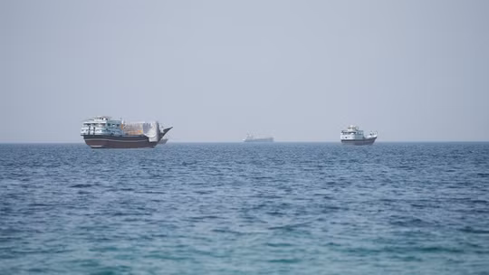 UAE cáo buộc Iran tấn công tàu chở dầu ở eo biển Hormuz, gọi đây là “hành vi cướp biển”