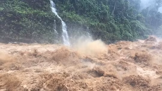 Quảng Ninh, Hải Phòng sắp hứng mưa giông dữ dội, cảnh báo lốc sét và mưa đá đi kèm