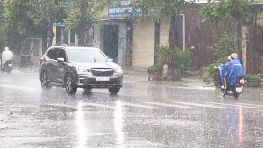 Dự báo thời tiết sáng 1/7: Mưa dông bao trùm Bắc Bộ - Bắc trung Bộ, nhiệt độ cao nhất 29 - 32 độ C
