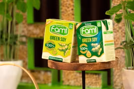 Bán hộp sữa chưa tới 5.000 đồng, chủ thương hiệu Fami thu về hơn 2.700 tỷ đồng sau 6 tháng