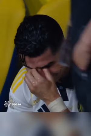 Ronaldo bật khóc trong ngày vô địch Saudi Pro League