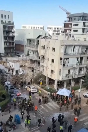 Tên lửa Iran phá hủy nhiều nơi Israel, người dân kể phút kinh hoàng