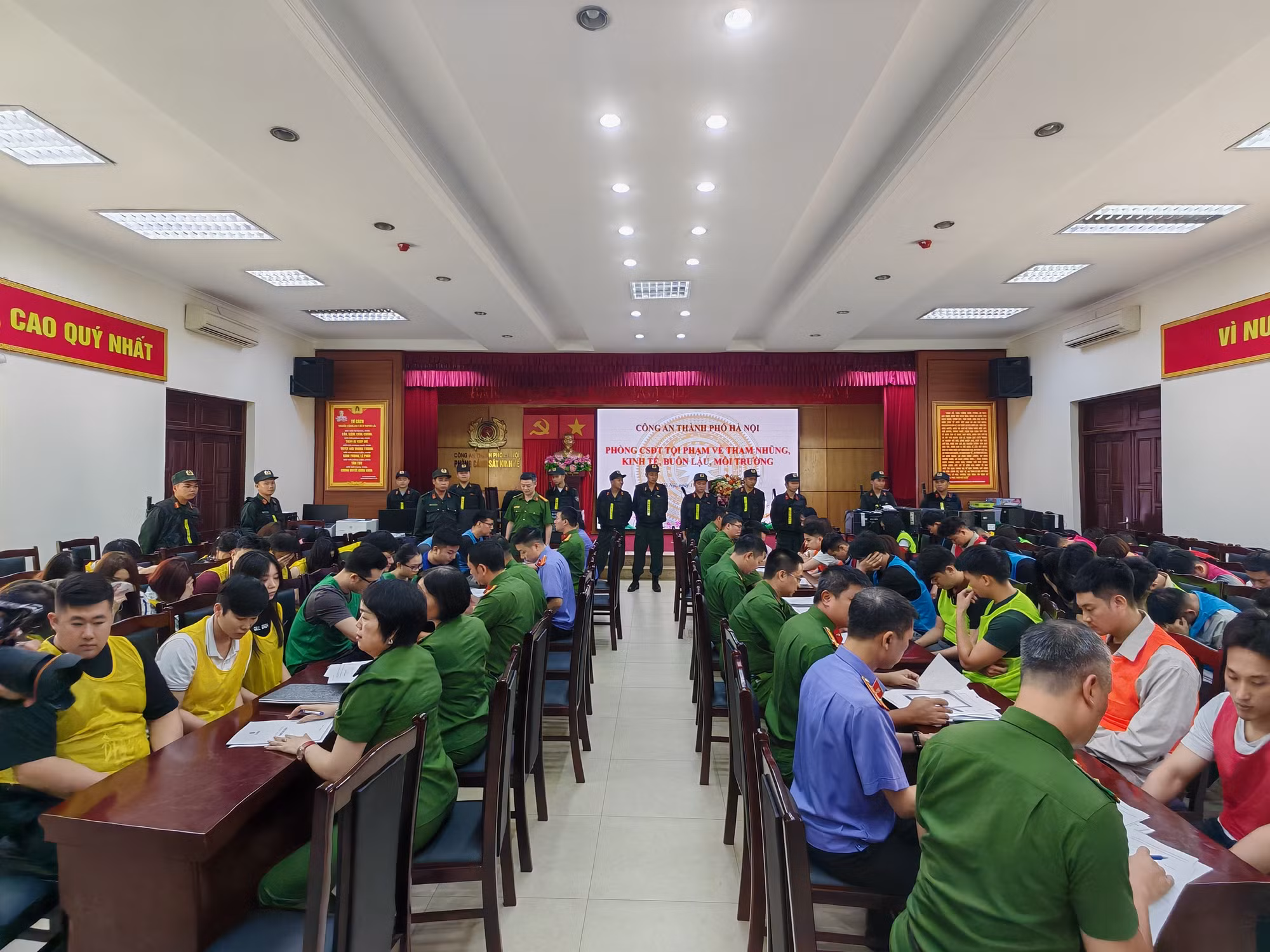 anh-1-8310.jpg