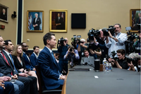 Shou Chew, giám đốc điều hành của TikTok, trả lời các cáo buộc đánh cắp dữ liệu người dùng trước Quốc hội Mỹ vào tháng 3 (Ảnh: NYT)