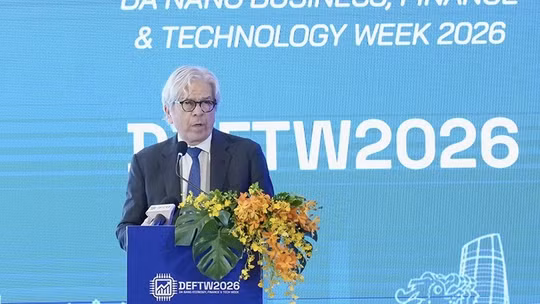 GS Paul Romer - nhà kinh tế học Mỹ đoạt Giải Nobel kinh tế năm 2018, cựu Kinh tế trưởng Ngân hàng Thế giới. Ảnh XM.