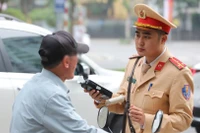 Hơn 1.500 tài xế uống bia rượu vẫn lái xe