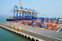 Xung đột Trung Đông gây gián đoạn thương mại, doanh nghiệp Việt vẫn tìm cơ hội xuất khẩu