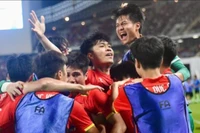Thủ tướng gửi thư chúc mừng U22 Việt Nam và tuyển nữ Futsal