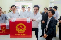 Bầu cử đại biểu Quốc hội và HĐND các cấp kết thúc bỏ phiếu khi nào?