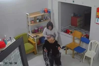 Cụ bà 90 tuổi ở Hà Nội bị giúp việc bạo hành, công an nói gì?
