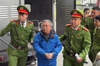 Để dự án nghìn tỷ bỏ hoang, nhiều cựu lãnh đạo Vicem hầu tòa