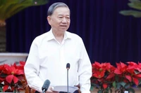 Tổng bí thư Tô Lâm Tết Đảng bộ, chính quyền và Nhân dân tỉnh Đắk Lắk nhân dịp chuẩn bị đón Xuân Bính Ngọ. Ảnh: TTXVN.