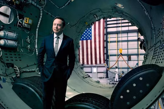 ELON MUSK ĐƯA SPACEX THÂM NHẬP VÀO "CỖ MÁY CHIẾN TRANH" CỦA LẦU NĂM GÓC RA SAO?