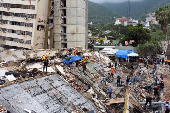 Động đất tàn khốc phơi bày khác biệt trong cuộc đua cứu người Colombia – Venezuela