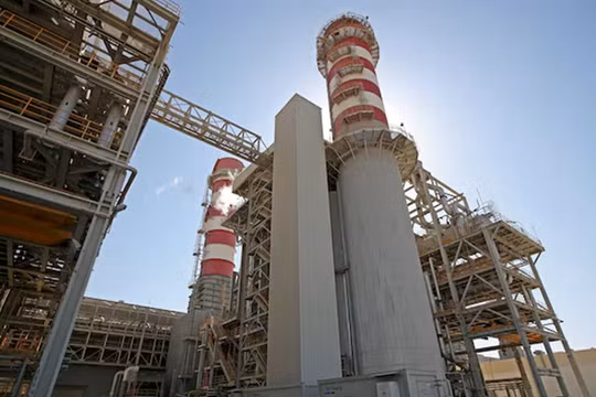 Nhà máy khử muối Kuwait hư hại sau đòn tấn công của Iran, vùng Vịnh lo sợ điều tồi tệ hơn