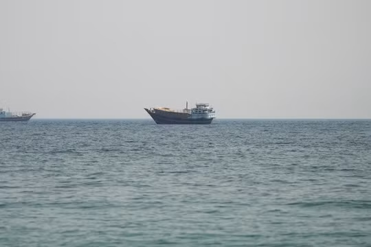 UAE gấp rút tìm đường thoát khỏi “gọng kìm” ở Hormuz, không để xuất khẩu năng lượng bị mắc kẹt