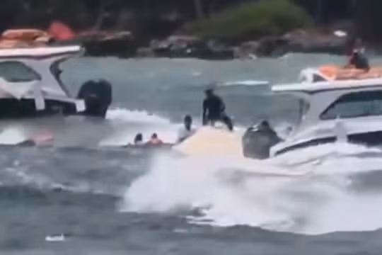 Kiểm tra nhiều điểm du lịch biển ở Hạ Long, Côn Đảo, Nha Trang sau vụ lật ca nô làm 15 người chết