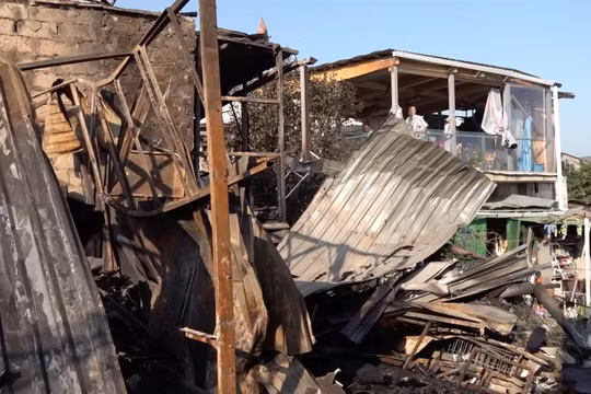 Ukraine “đánh phủ đầu” tại Novorossiysk, giáng đòn vào cứ điểm hải quân và kho chứa ngũ cốc của Nga