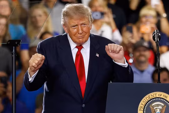 Ông Trump hưởng lợi “khủng” từ tiền mã hóa, người dân Mỹ phản ứng ra sao?