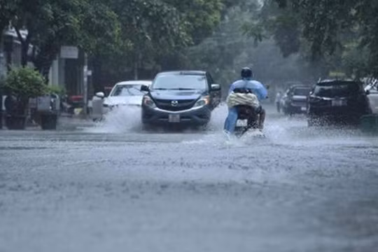 Dự báo mới nhất thời gian mưa lớn ở khu vực Bắc Bộ, Thanh Hóa và Nghệ An giảm dần