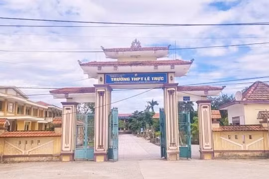 Khởi tố 2 giáo viên liên quan đến kỳ thi tốt nghiệp THPT ở Quảng Trị