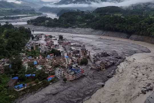 Thảm họa lũ quét ở Nepal: Hàng nghìn người mất tích, thi thể tìm thấy vẫn chưa rõ danh tính