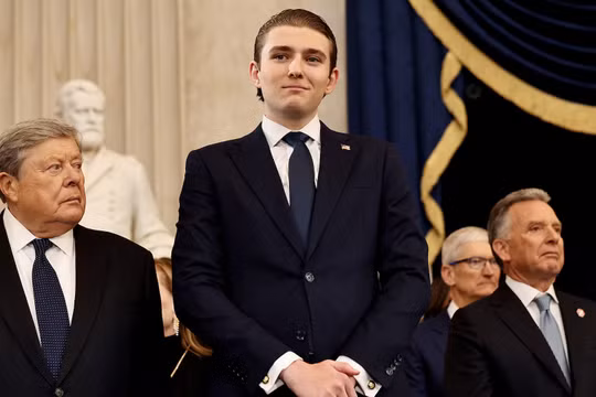 Tướng Iran bác tin lên kế hoạch ám sát “Hoàng tử Nhà Trắng” Barron Trump