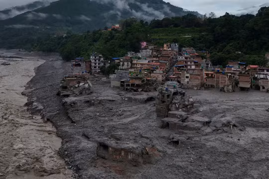 Diễn biến lũ quét ở biên giới Nepal-Trung Quốc: Gần 1500 người mất tích, số người chết tiếp tục tăng