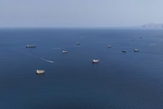 Iraq vận chuyển 2 triệu thùng dầu thô qua eo biển Hormuz, thị trường năng lượng dậy sóng