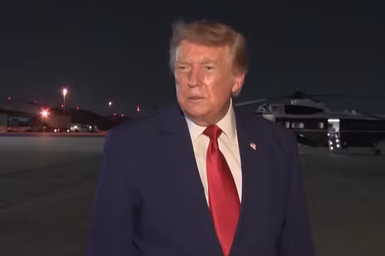 Tổng thống Trump chính thức lên tiếng về chuyến bay “nghi binh” bí mật đưa ông rời Thổ Nhĩ Kỳ