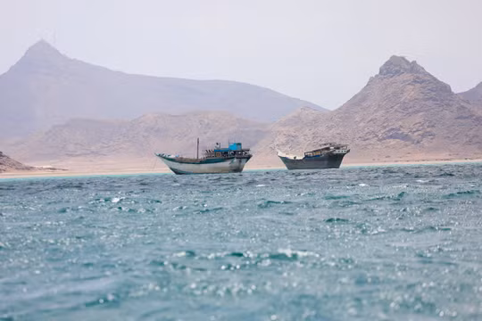 Houthi chiếm đảo chiến lược Perim ở eo biển Bab al-Mandab, siết kiểm soát "yết hầu biển Đỏ"