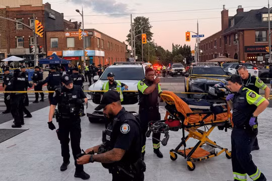 Xả súng kinh hoàng gần lễ hội đường phố ở Toronto Canada, ít nhất 7 người thương vong