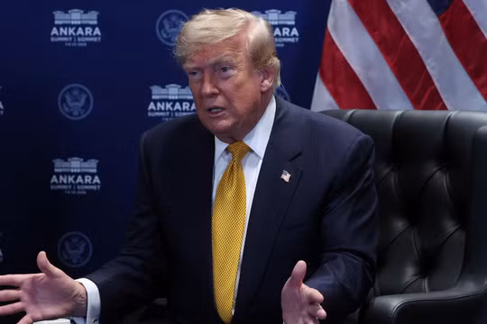 Tổng thống Trump đang từng bước kiểm soát cuộc bầu cử Mỹ? 