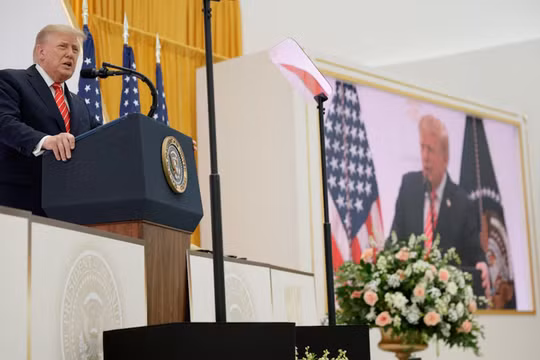 Tỷ lệ ủng hộ ông Trump sụt giảm nghiêm trọng, đảng Cộng hòa đứng trước phép thử lớn