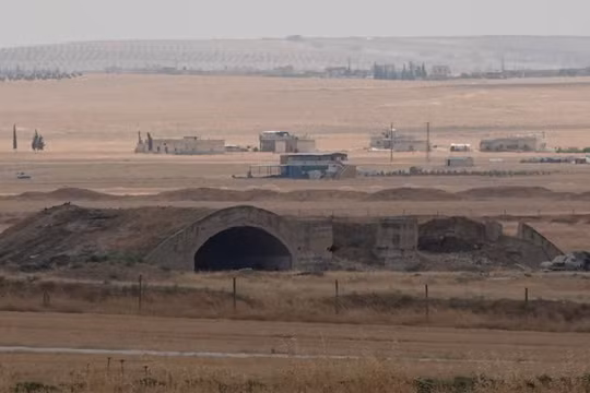 Israel tập kích miền nam Syria, Damascus gọi đây là hành vi xâm phạm lãnh thổ "trắng trợn"