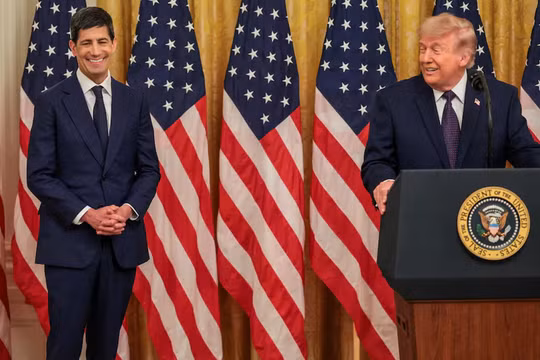 Ông Trump lên tiếng bảo vệ Chủ tịch Fed giữa áp lực lãi suất, gọi Kevin Warsh “là người xuất sắc”