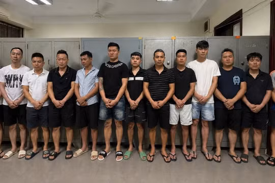 Triệt phá đường dây cá độ bóng đá hơn 60 tỷ giữa mùa World Cup 2026, 13 đối tượng sa lưới