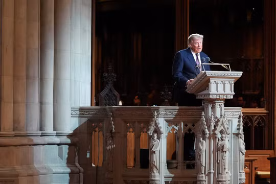 Ông Trump dự lễ tang cố Thượng nghị sĩ Lindsey Graham, nghẹn ngào tiễn biệt đồng minh thân thiết