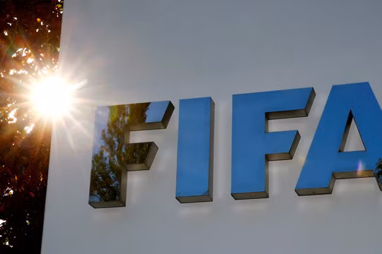 FIFA cáo buộc UEFA thực hiện “chiến dịch bôi nhọ” nhắm vào Chủ tịch Infantino
