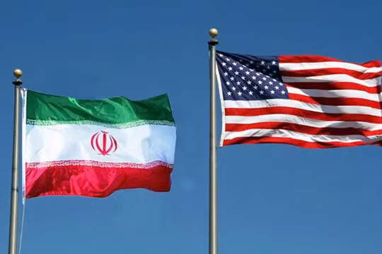 Mỹ siết “vòng kim cô” nền kinh tế, Iran đứng trước sức ép chưa từng có