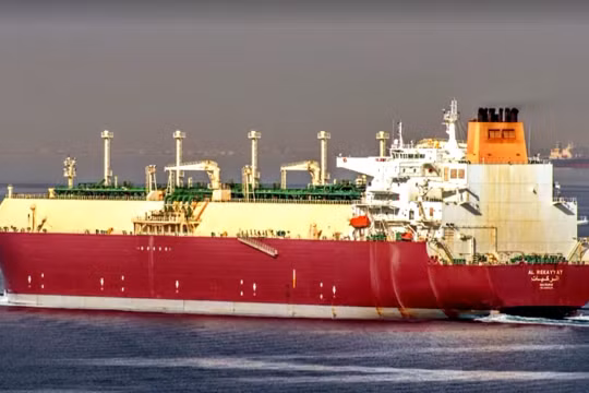 Siêu tàu Qatar trúng đạn giữa điểm nóng Trung Đông, chiến dịch trục vớt được triển khai
