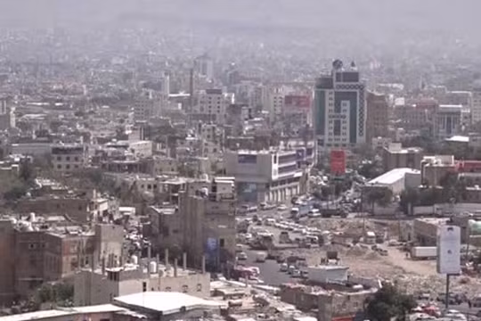 Lực lượng Houthi ở Yemen tuyên bố sẽ tiếp tục tấn công các sân bay và cơ sở dầu mỏ của Ả Rập Xê Út