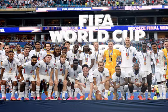 Anh "hủy diệt" Pháp bằng chiến thắng kịch tính 6-4, giành hạng ba World Cup 2026