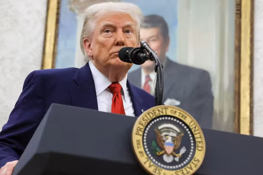 Tổng thống Trump cảnh báo Mỹ sắp tấn công Núi Pickaxe - “pháo đài hạt nhân” của Iran