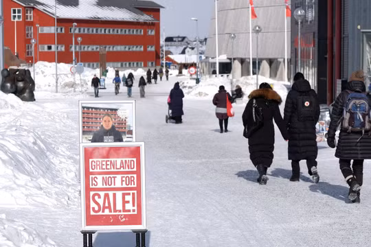 Người dân Greenland "dội gáo nước lạnh" vào nỗ lực mới của ông Trump nhằm kiểm soát hòn đảo