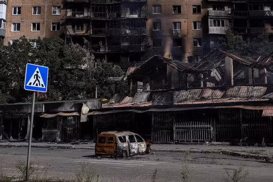 Nga dồn dập công phá “vành đai pháo đài” Ukraine, thị trấn Druzhkivka chịu thiệt hại nặng nề