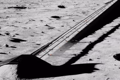 Mô phỏng hệ thống máy gia tốc khối lượng điện từ trên Mặt Trăng. Ảnh: SpaceX