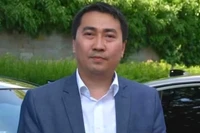 Yêu cầu Lê Trung Khoa ra đầu thú