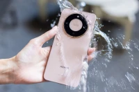 Smartphone "nồi đồng, cối đá" ra mắt tại Việt Nam, giá từ 10 triệu đồng